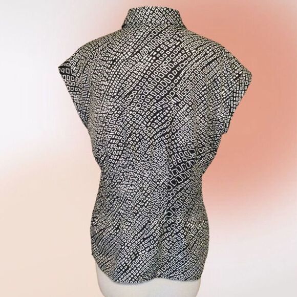 RAFAELLA Black White Button Front Blouse L NWOT - Picture 7 of 12